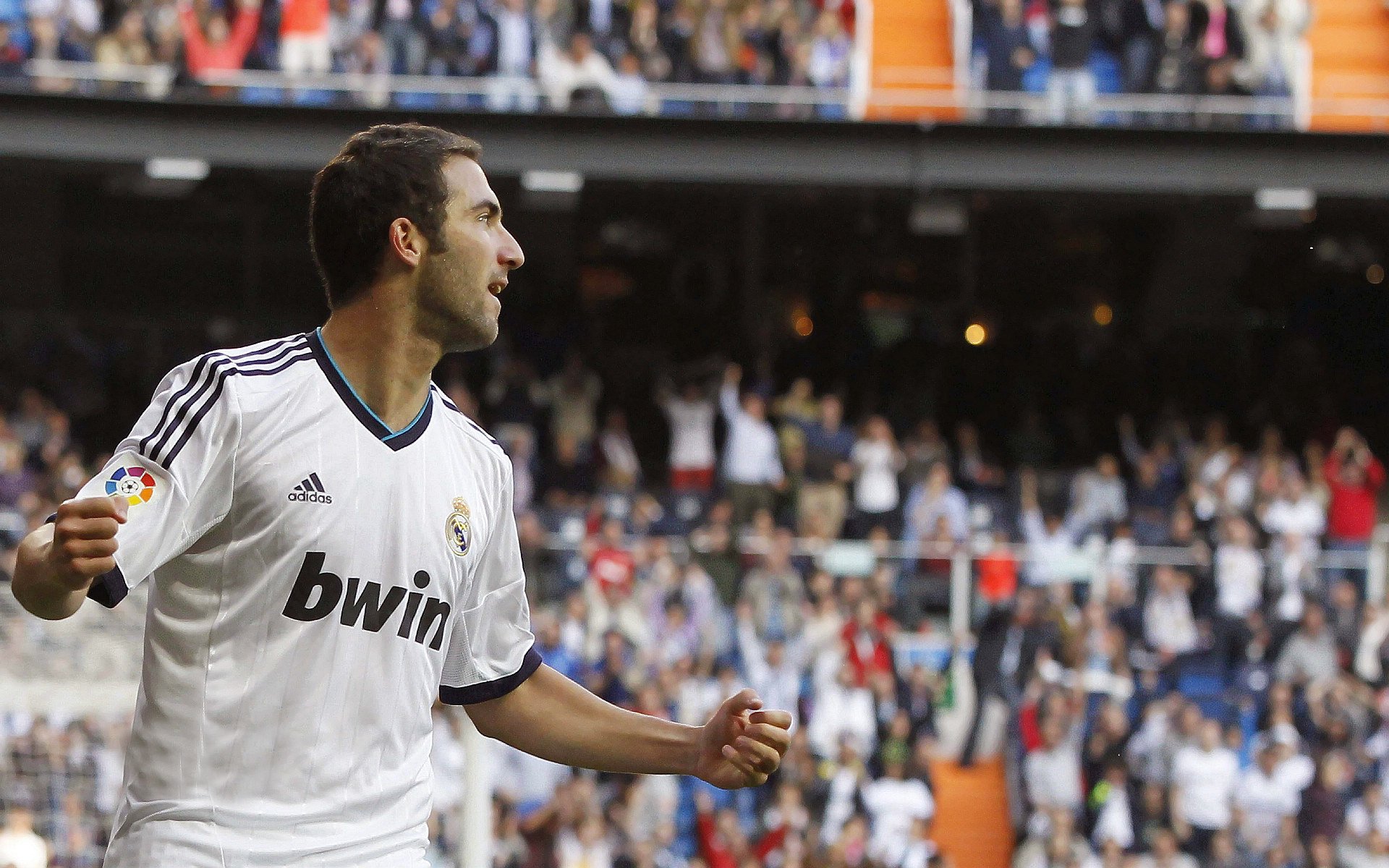 冰封与熔岩，魔术如何用团队防守锁死辽宁，范弗利特又如何成为撕裂防线的关键先生