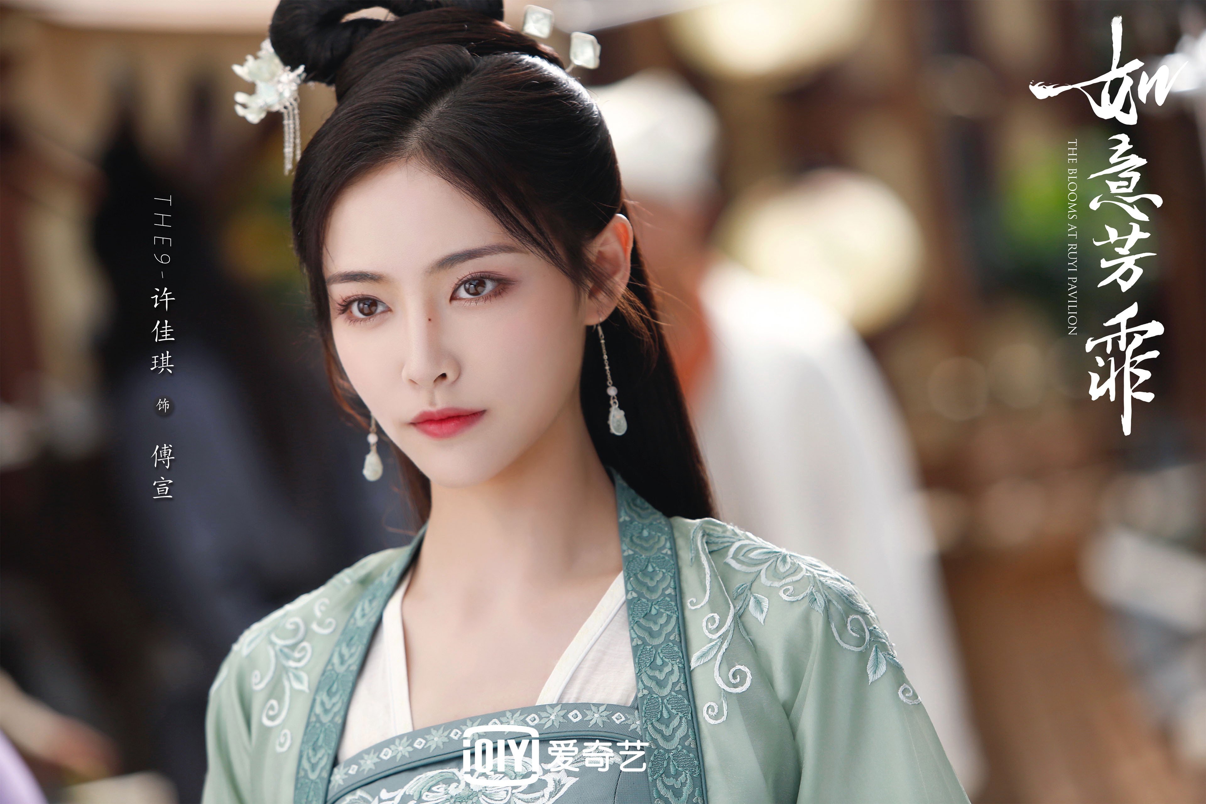 看到这个独特的关键词组合，我意识到你希望将看似不相关的足球元素—一位瑞士球星、一支法甲球队和一个南美国度—编织成一个充满张力的战术叙事。这确实需要跳出常规思维